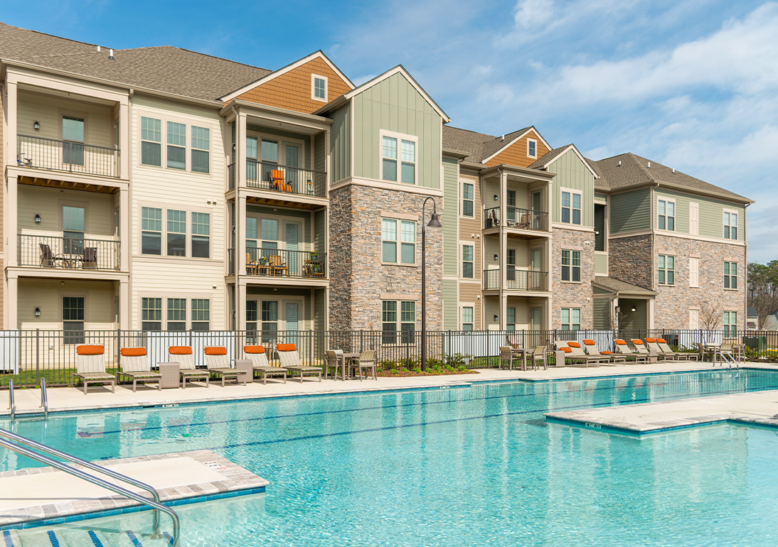 Poolside view of Williamsburg Apartments