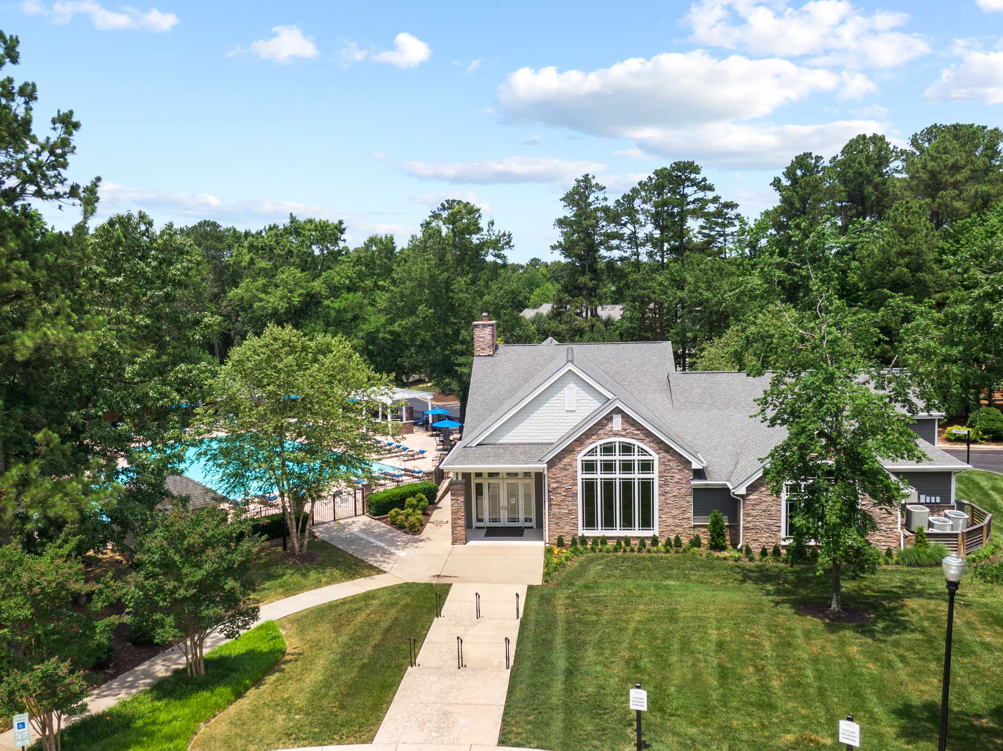 Trails at Short Pump Apartments, DST Capital Square Raising capital