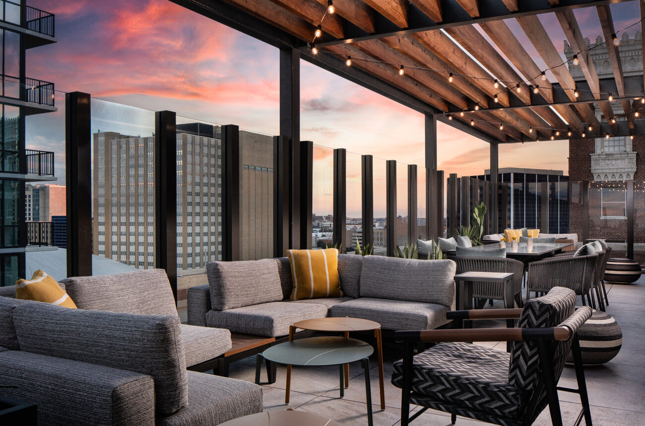 Le Meridien Annex Outdoors