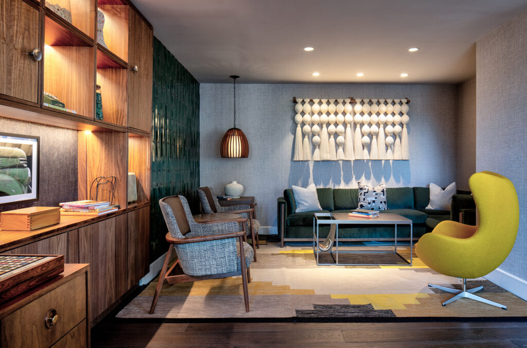Le Meridien Library