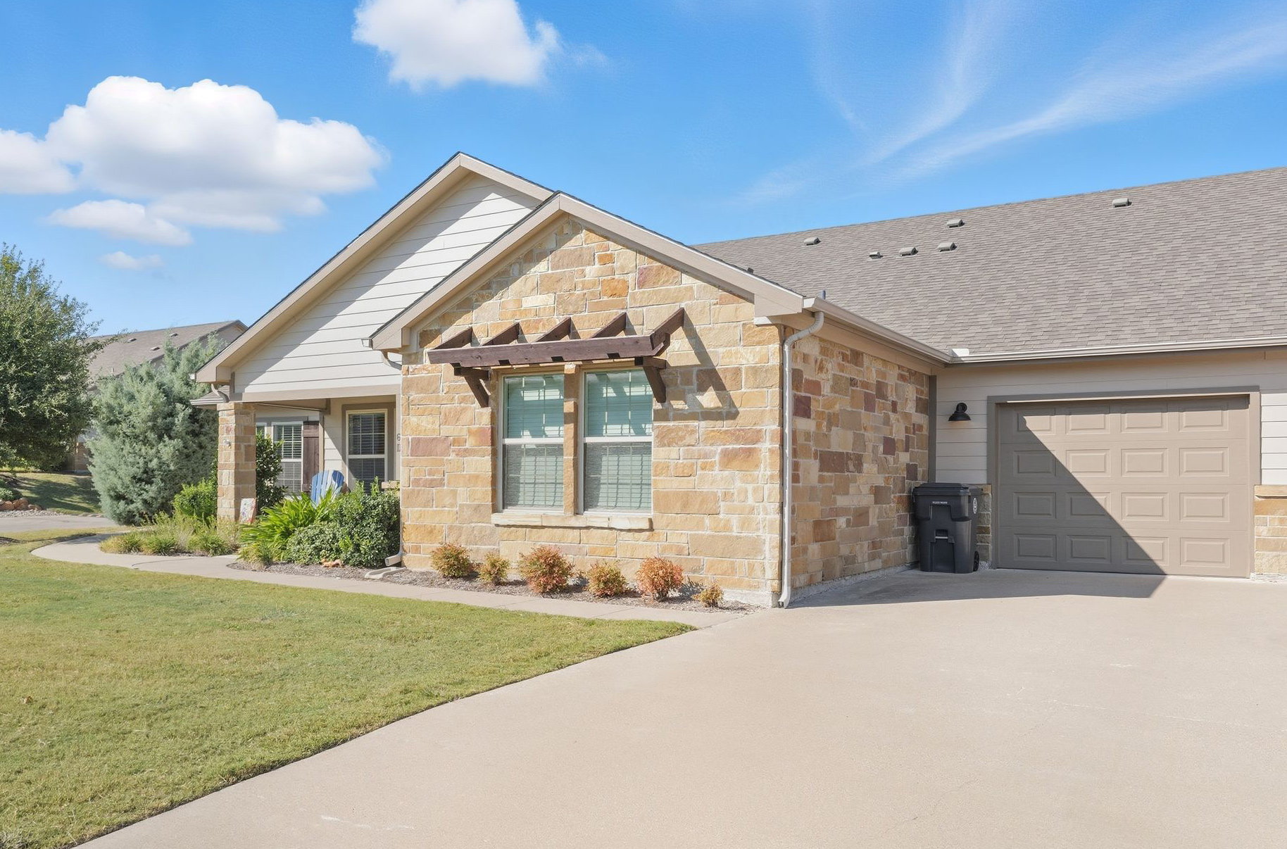 Emerald Cottages of Stonebridge + Emerald Cottages of Waco property