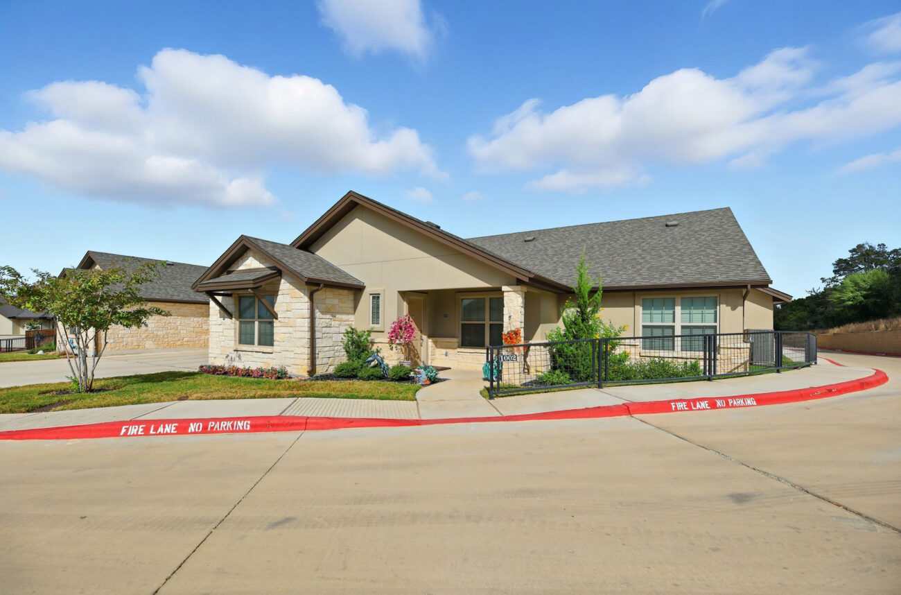 New Braunfels - Exterior